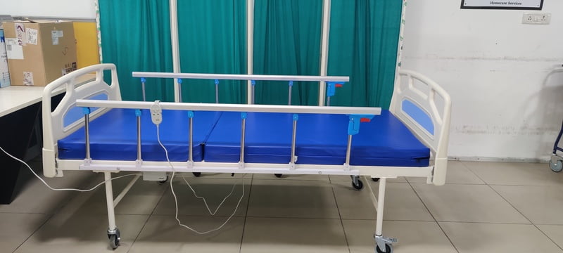 Semi Fowler Hospital Bed with H/F Grill (RL)